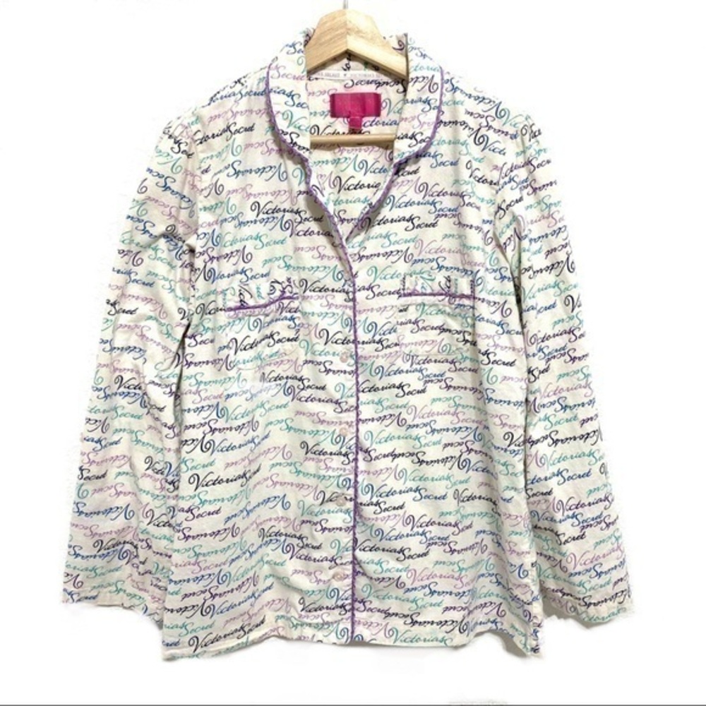 VICTORIA’S SECRET WHITE PAJAMA TOP PINK PURPLE BLUE WRITING MEDIUM